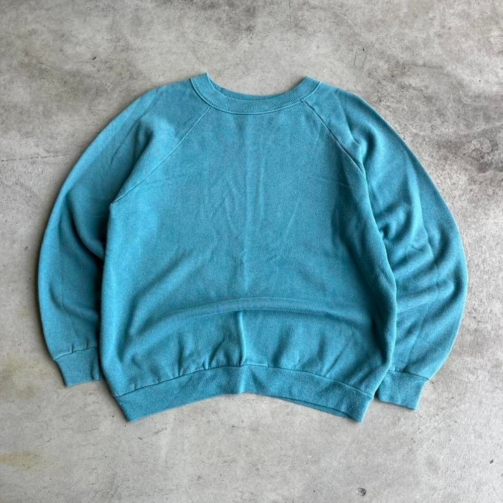 80s turqoise crewneck‎